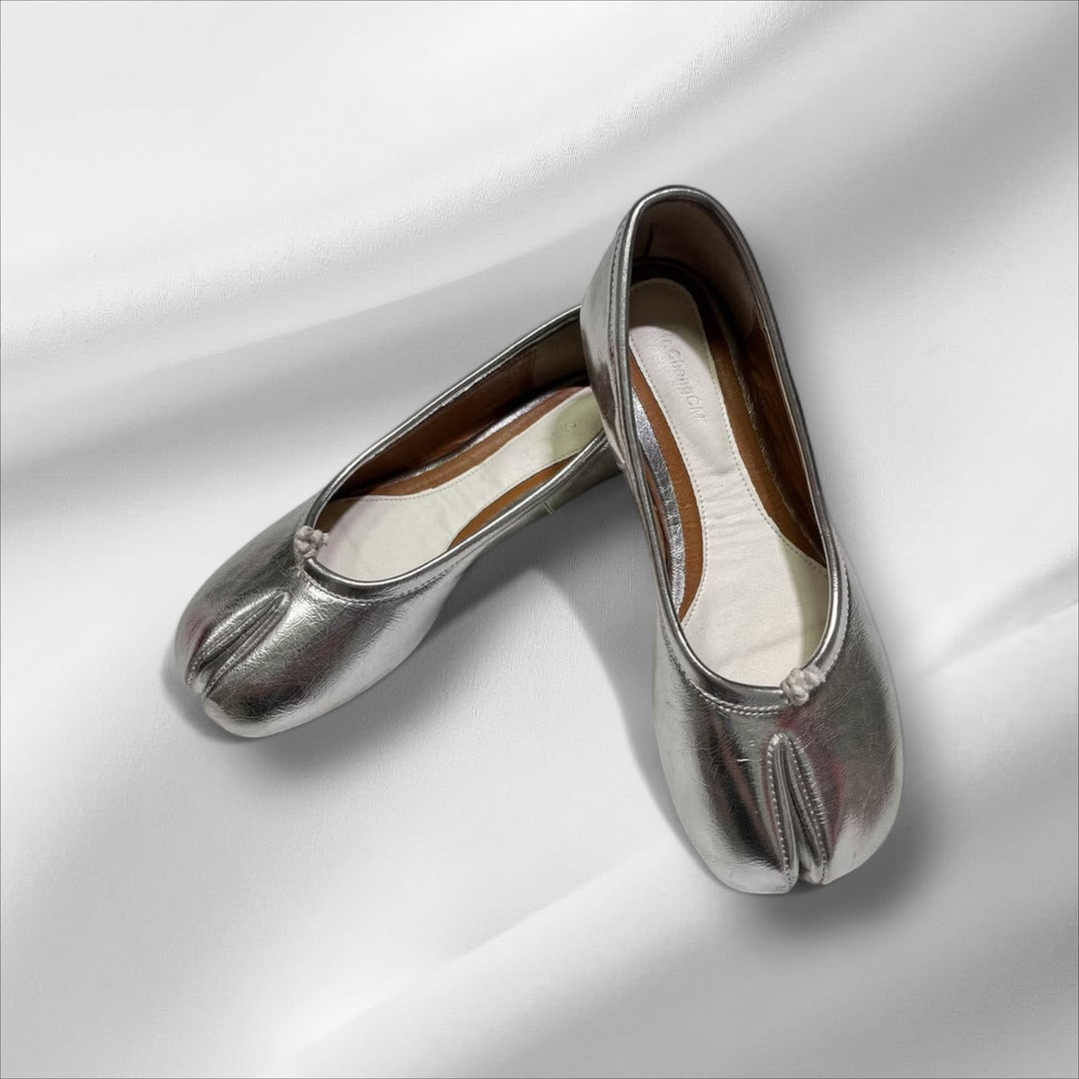 Silver Orbit Tabi Flats