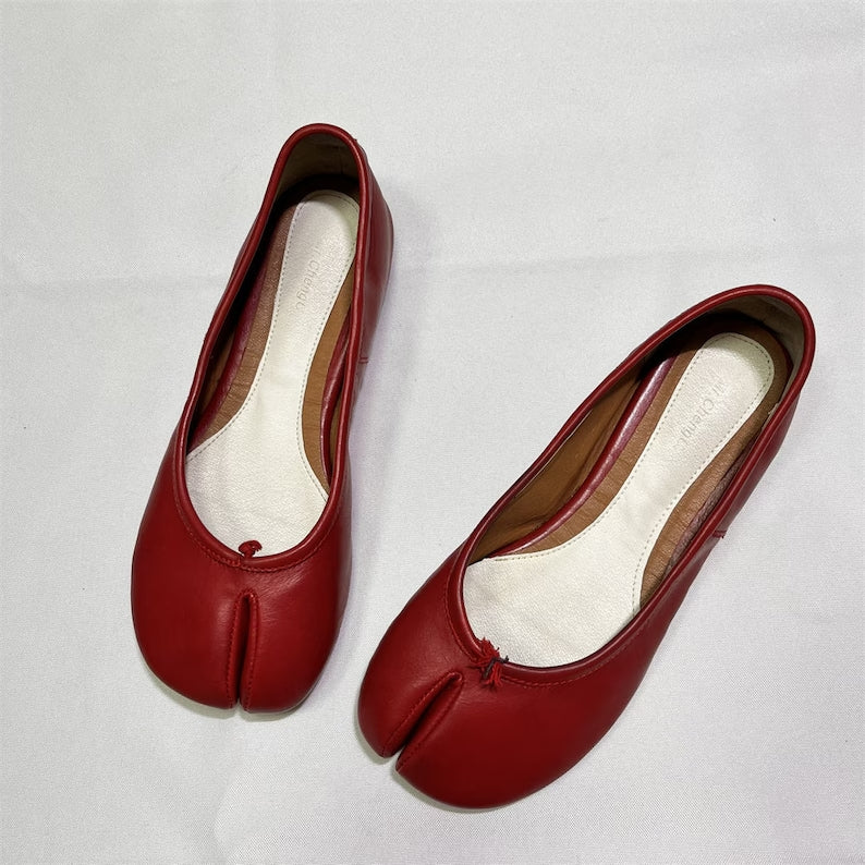 Vintage Women Red Tabi Split Toe Handmade Shoes