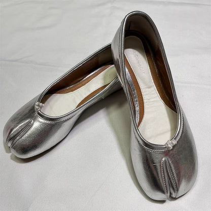 Vintage Women's Silver Tabi Split Toe Handmade Shoes