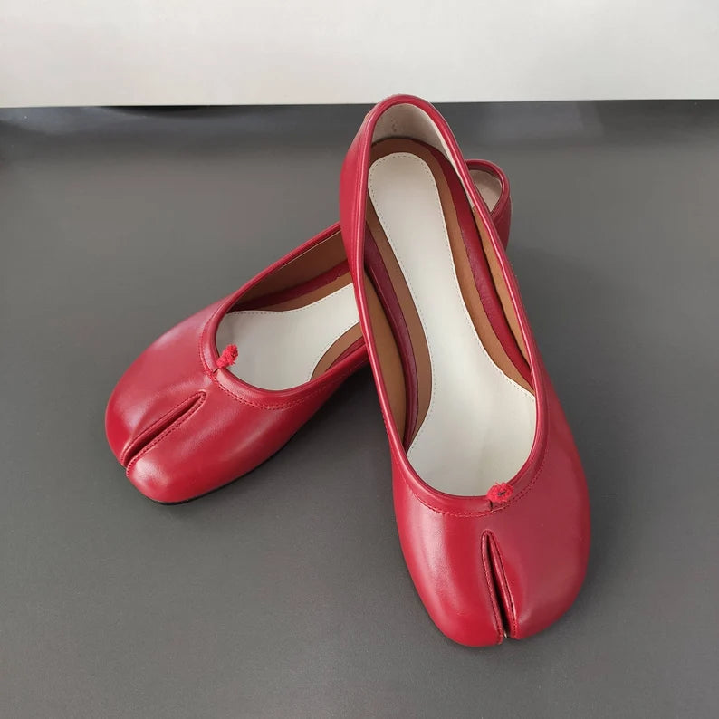 Vintage Women's Red Tabi Split Toe Handmade Shoes