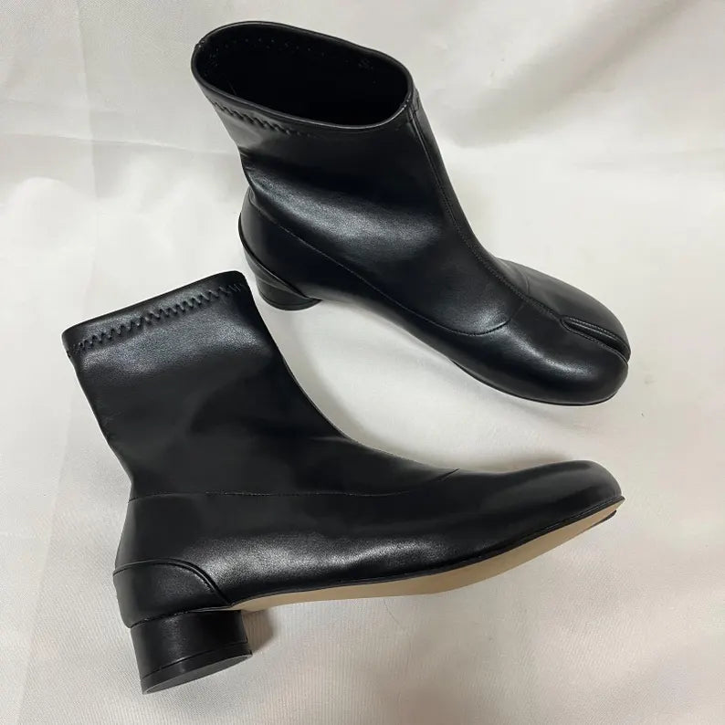 Split Toe Women's Ankle Boots | Winter Black Boots